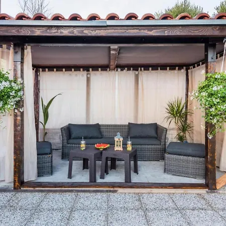 Enticing In With Private Swimming Pool